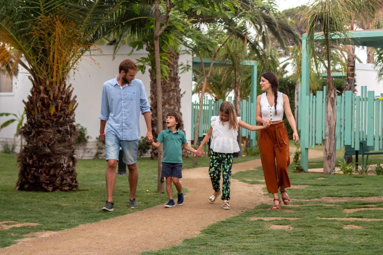 Alannia Els Prats Hotel Mont-roig del Camp Bagian luar foto